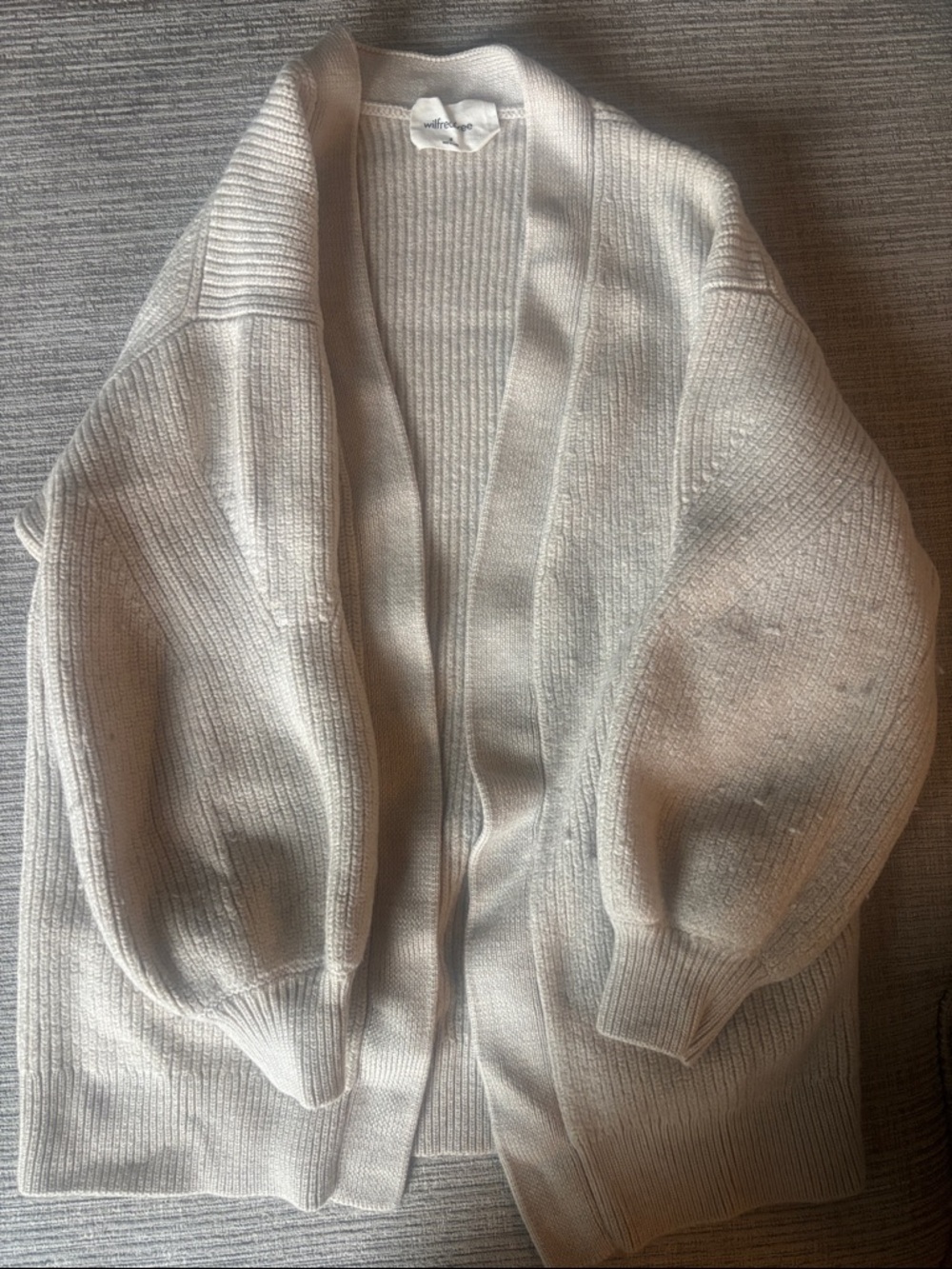 Aritzia Cream Ribbed Open-Front Balloon-Sleeve Cardigan
